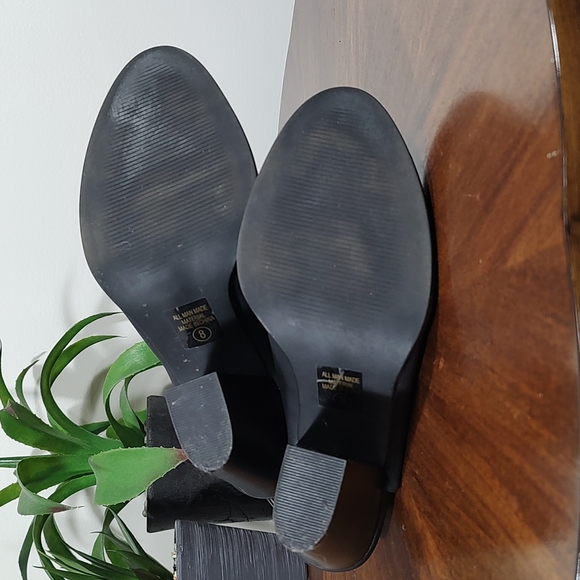 Boots: Faux Leather Slingback Closed Toe Booties - Picture 7 of 7